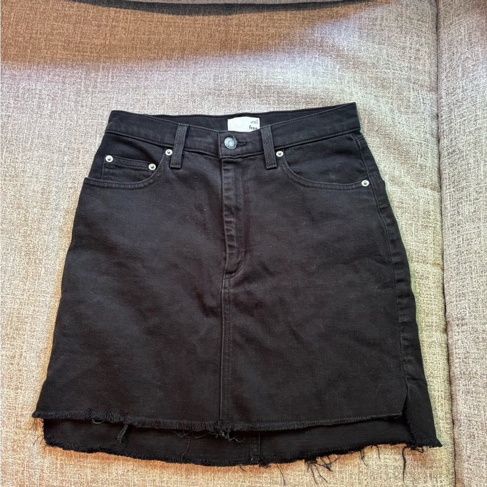 Wilfred Black Mini Pencil Skirt Casual